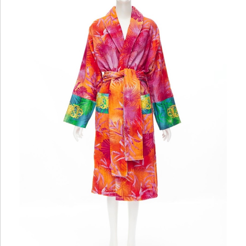 VERSACE Iconic pink Jungle print green Medusa Barocco trim bathrobe M
